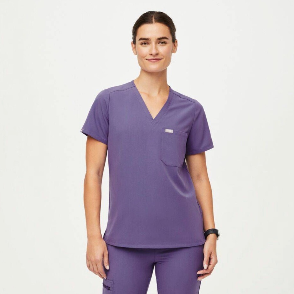 FIGS Amethyst Catarina Small